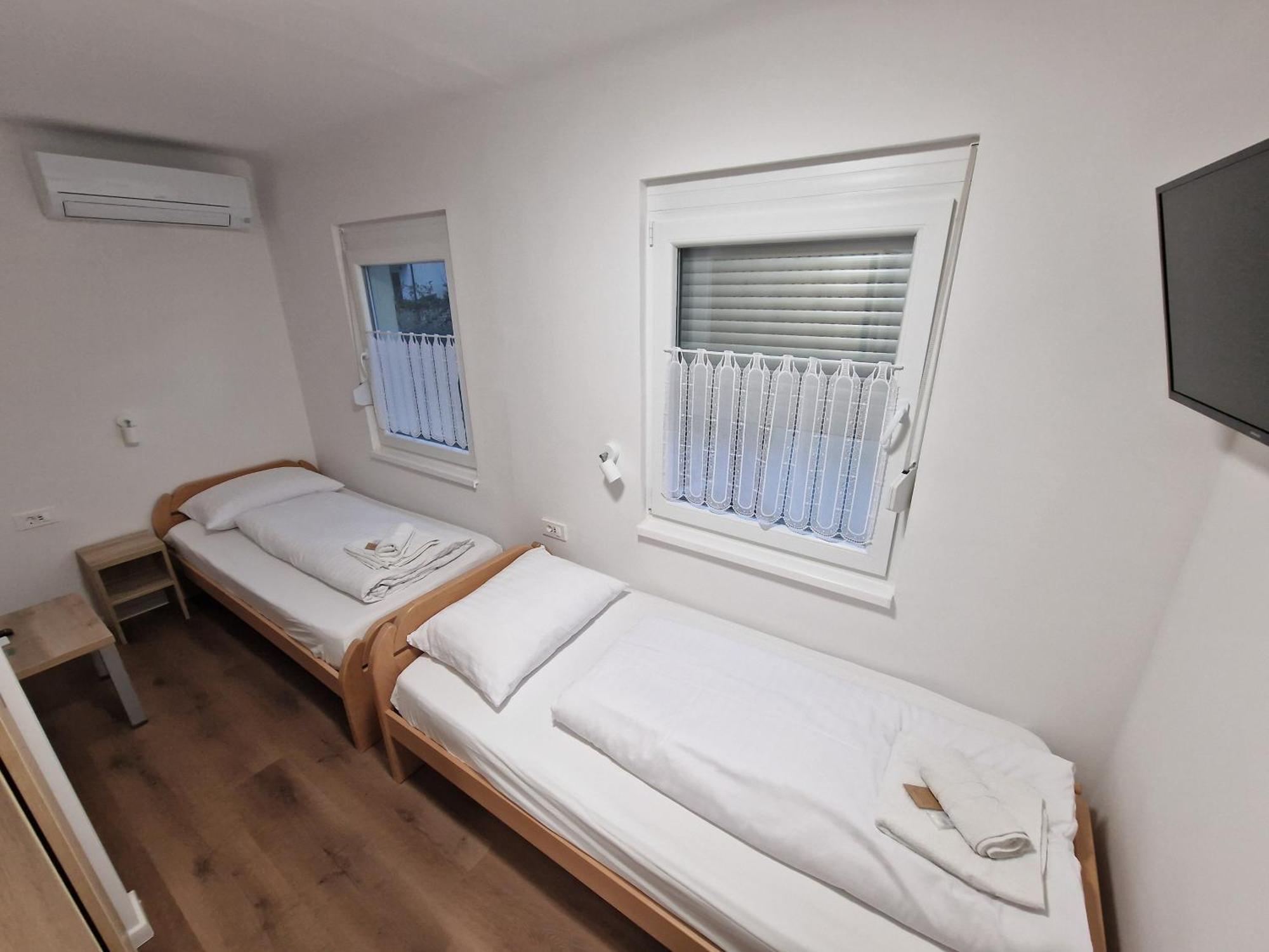Pocitniski Dom Portoroz / Portoroz Holiday Home エクステリア 写真